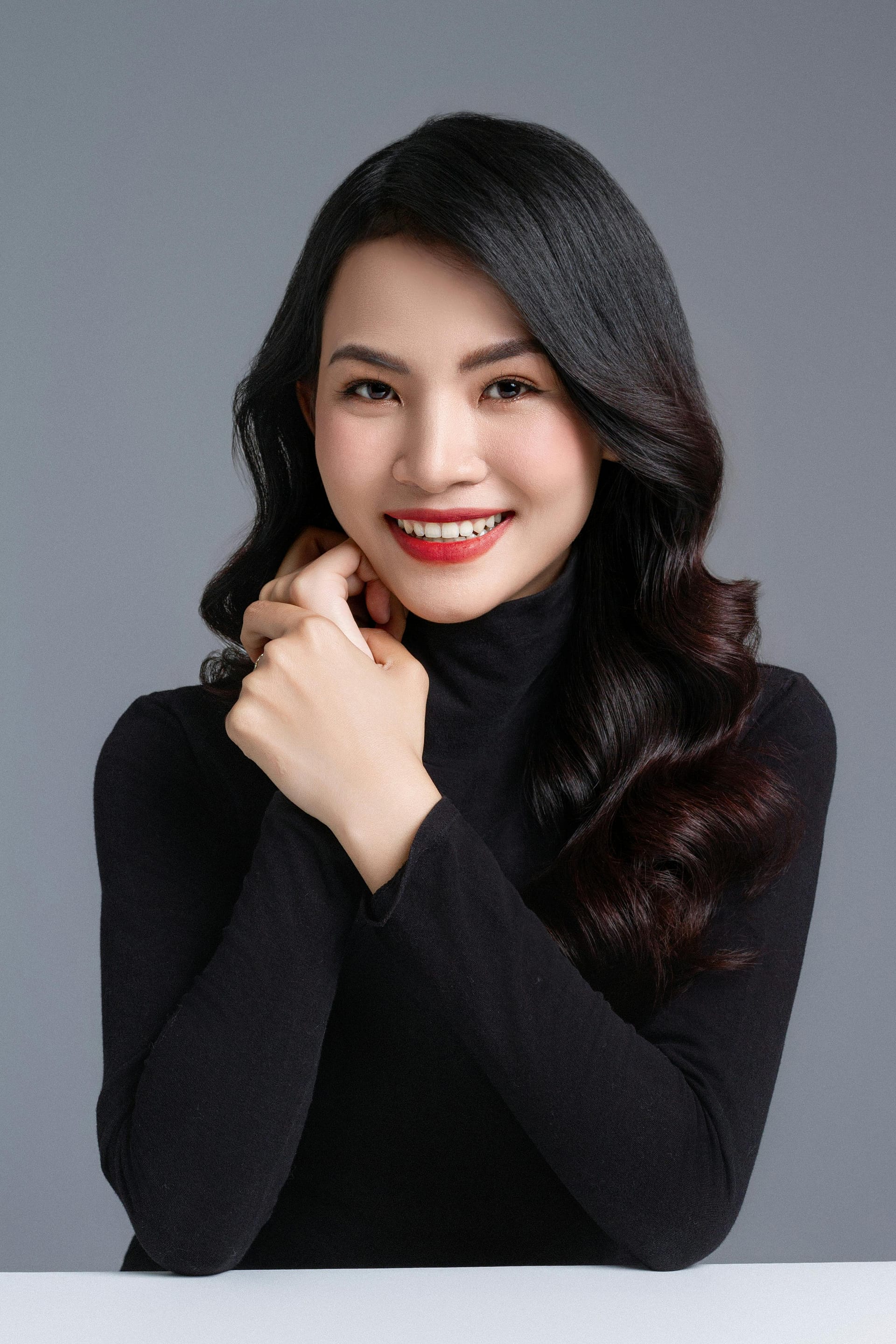 What Makes a Blu Pebble Studio Headshot Different from a Standard Headshot